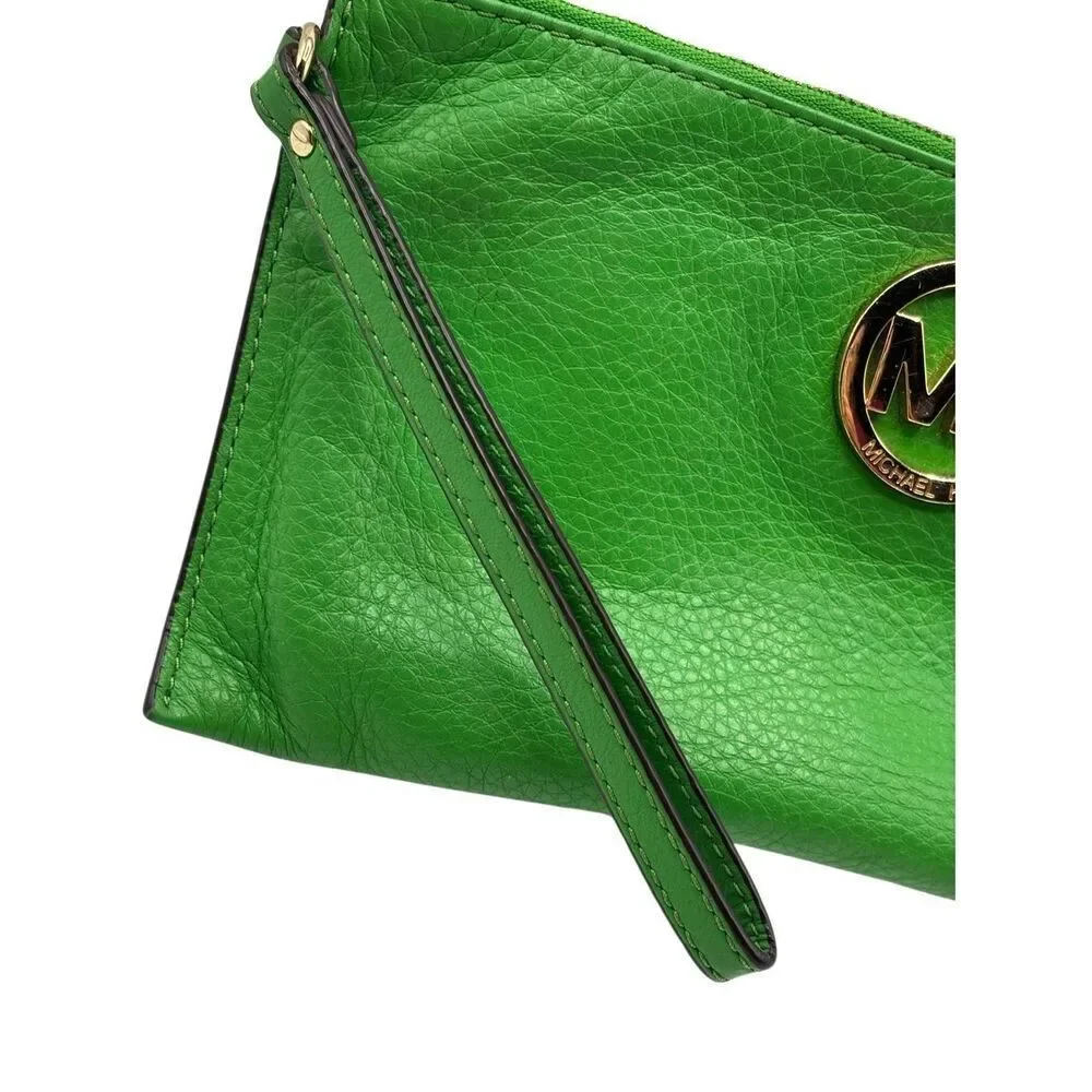 Michael Kors Fulton Pebbled Leather‎ Wristlet Green